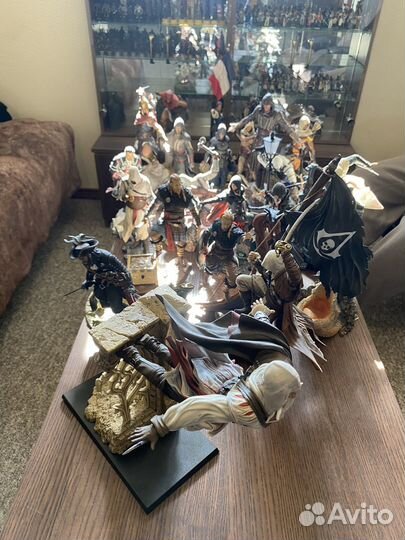 Assassins creed фигурки и бюсты