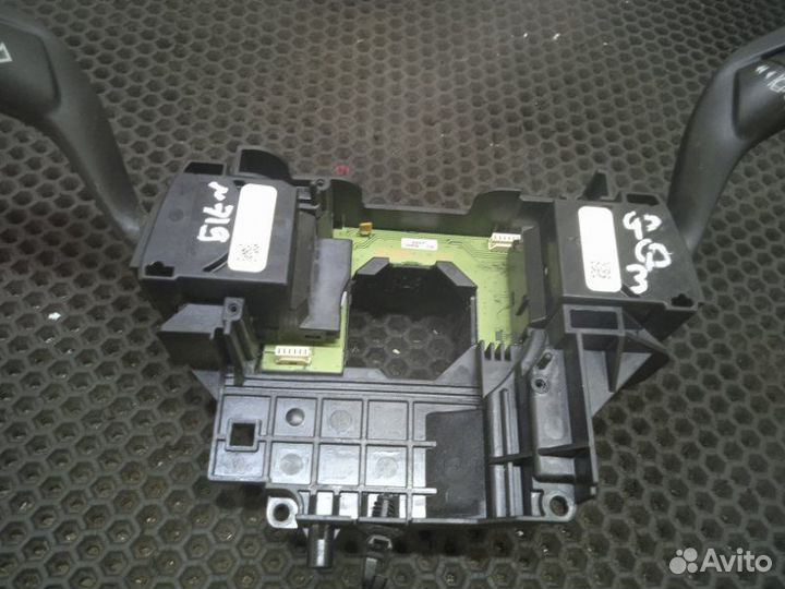 Переключатель подрулевой Ford Focus 3 2012
