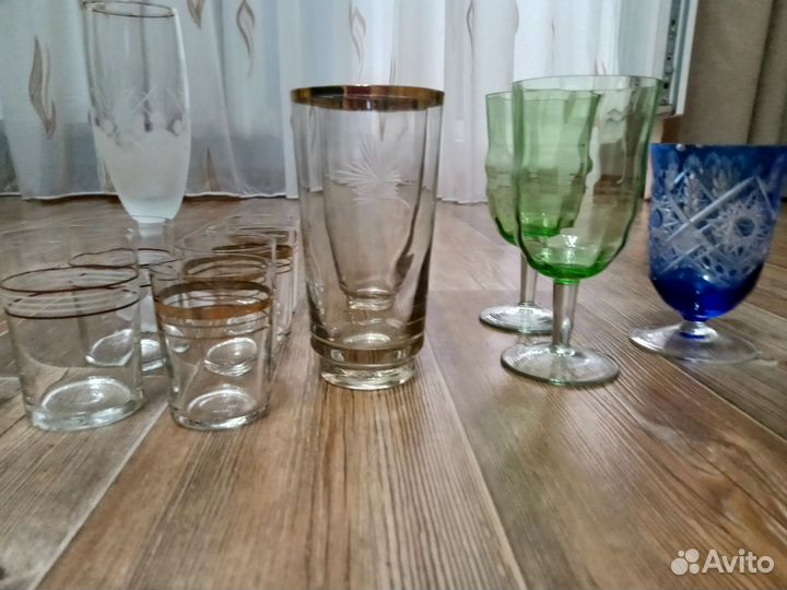 Стаканы, фужеры, стопки