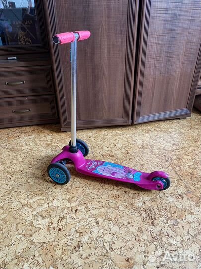 Самокат детский трехколесный