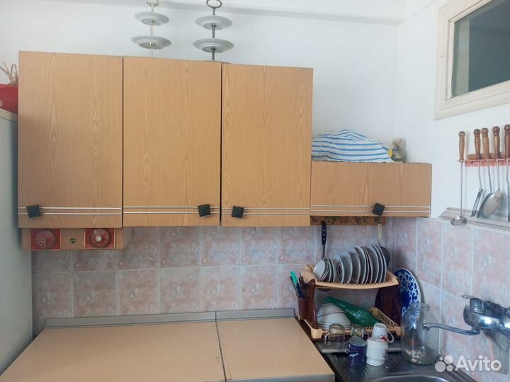 Кухонные полки бесплатно