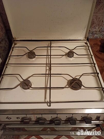 Продам Газовую Плиту