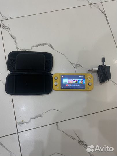 Nintendo switch lite