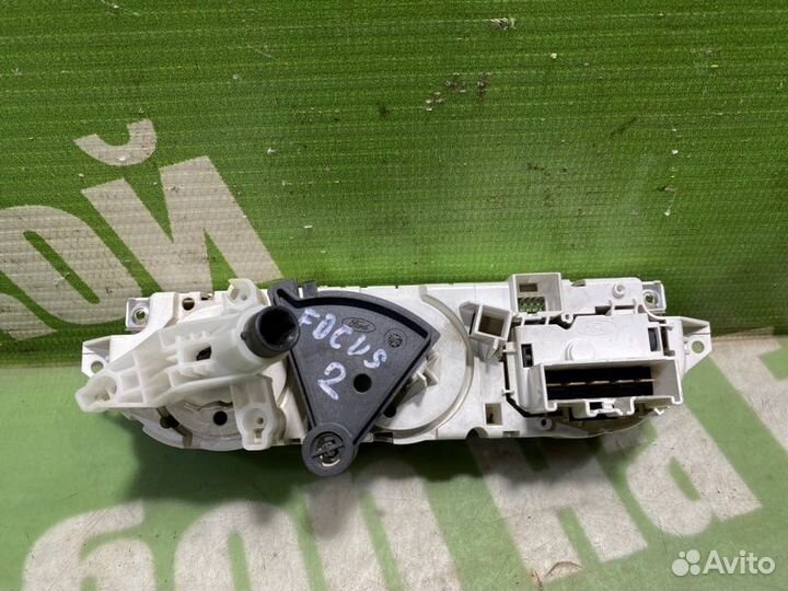 Блок управления печкой Ford Focus 2 qqdb 2007