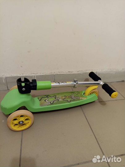 Самокат детский трехколесный