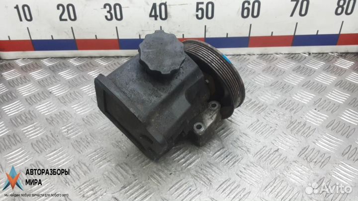 Насос гидроусилителя руля Mercedes-Benz Vito W639