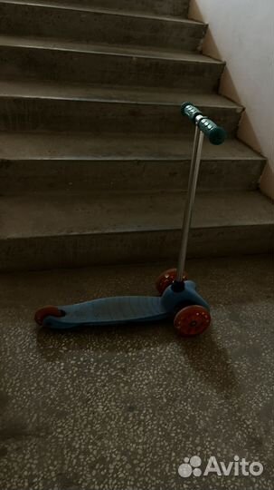 Самокат детский трехколесный