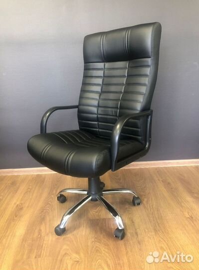 Компьютерное кресло от производителя