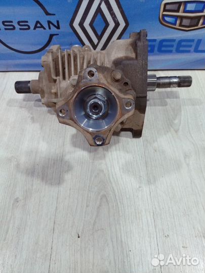 Раздатка коробка раздаточная Renault duster