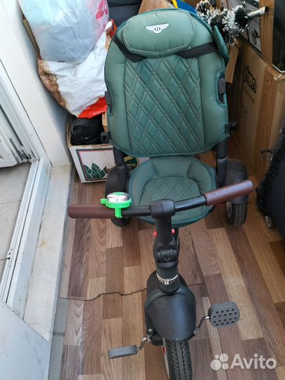 Детский велосипед bmw трехколесный