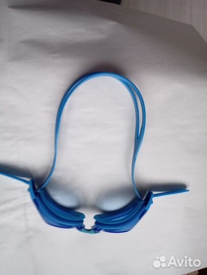 Очки для плавания