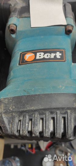 Перфоратор bort