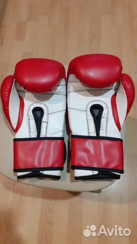 Боксерские перчатки Clinch 8 унций