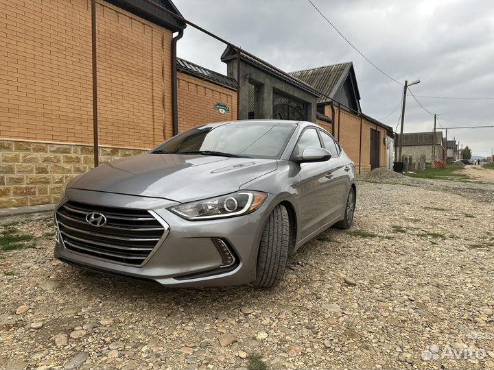 Hyundai elantra фары 2016