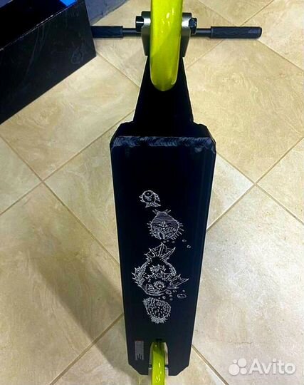 Трюковой самокат tech team ruff