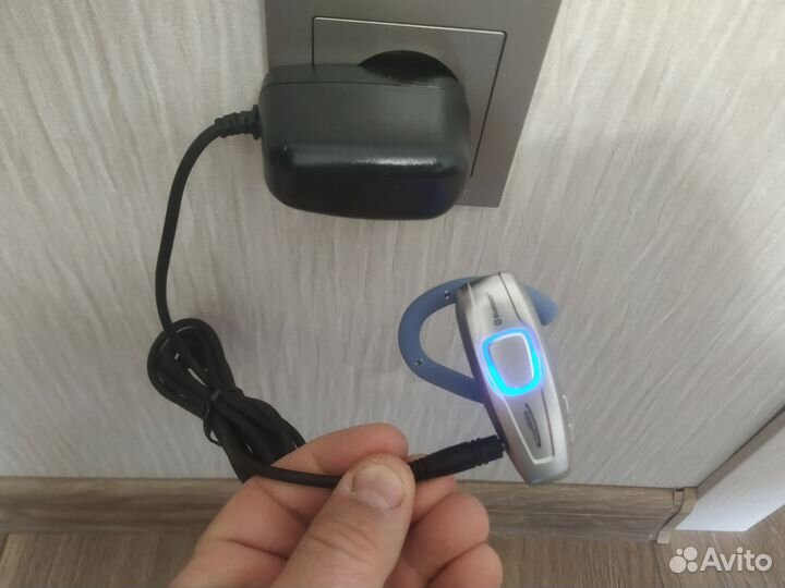 Bluetooth гарнитура