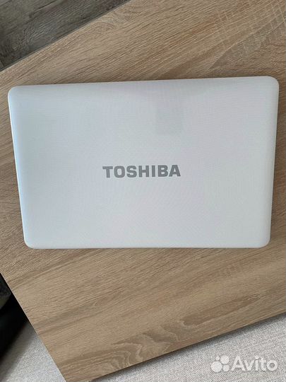 Ноутбук Toshiba Satellite L655