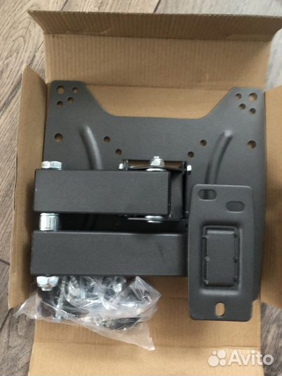 Кронштейн для телевизора