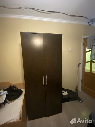 Шкаф шифоньер