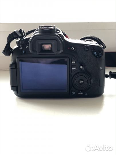 Зеркальный фотоаппарат canon 60d