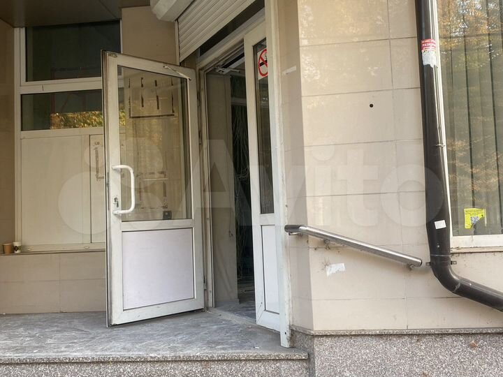 Торговая площадь, 60 м²