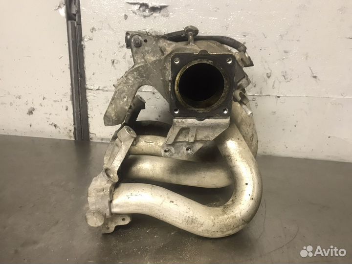 Коллектор впускной QG15 QG16 Nissan Almera Primera