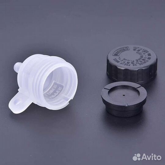 Бачек тормозного цилиндра