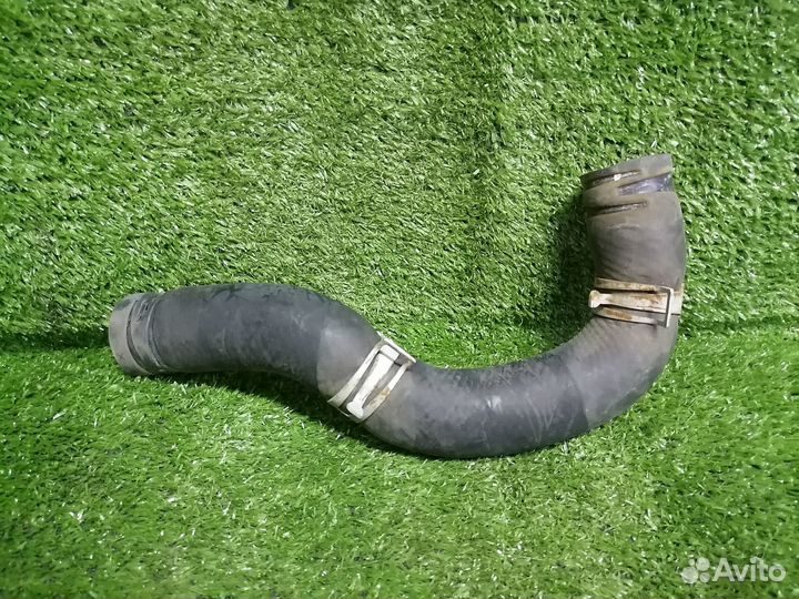 Патрубок охлаждения (радиатора) 17852-54G00верхний