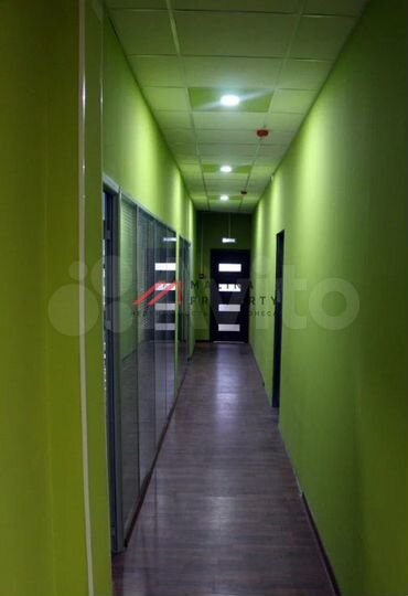 Сдам торговое помещение, 481 м²