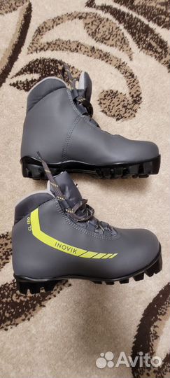 Лыжные ботинки