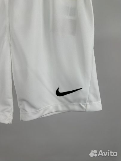 Шорты Nike