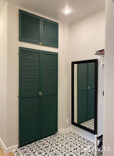 Жалюзийные фасады в нишу на заказ