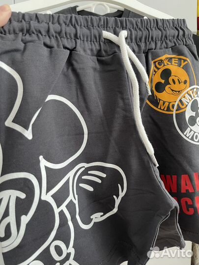 Костюм на мальчика новый 104 110 128