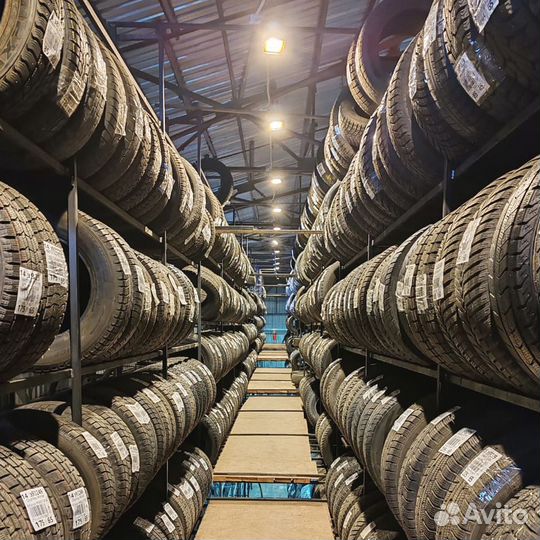 Kapsen Headking S2000 215/50 R17 95L