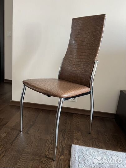 Стулья б/у крокодил