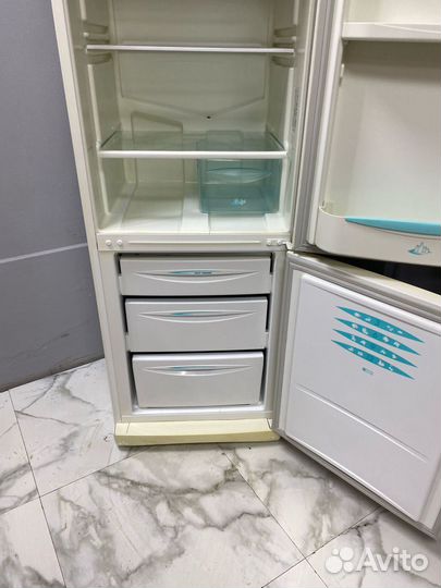 Холодильник stinol