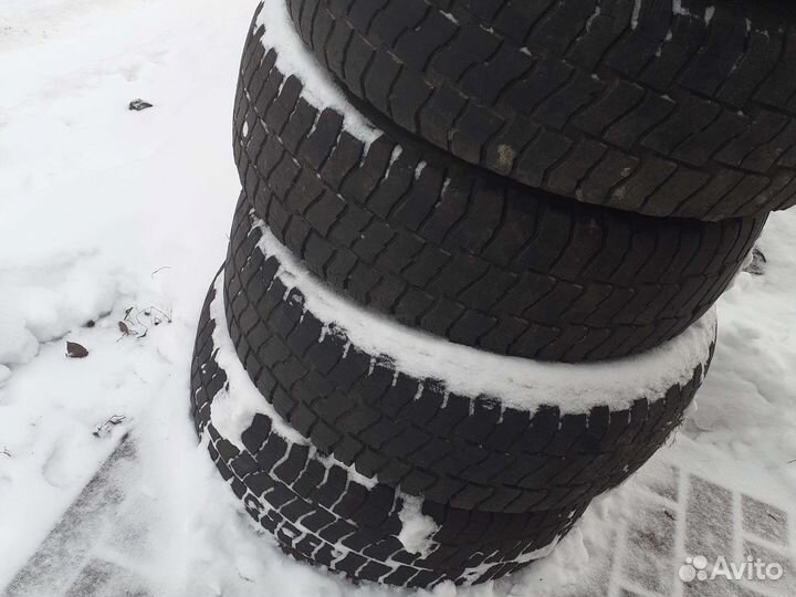 Резина с дисками радиус 15