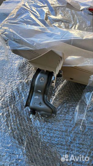 Третий ряд сидений land cruiser 200 или Lexus LX