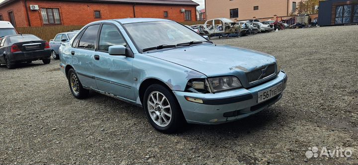 Разбор Вольво S40 1,6 2002