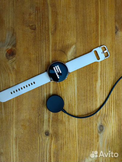 Samsung galaxy watch active часы