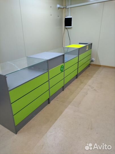 Тумбы для магазина