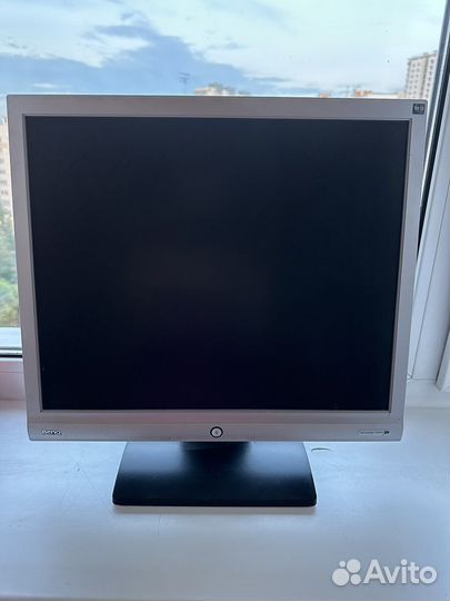 Монитор BenQ G700