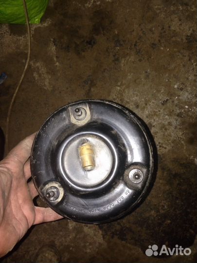 Стойка пневмо Mercedes 220 4matic