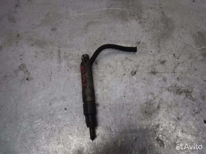 Форсунка Volkswagen Golf 4 AHF 1999