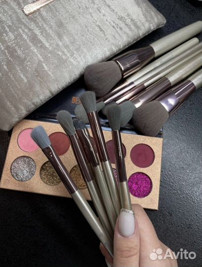 Набор кистей для макияжа профессиональный новый