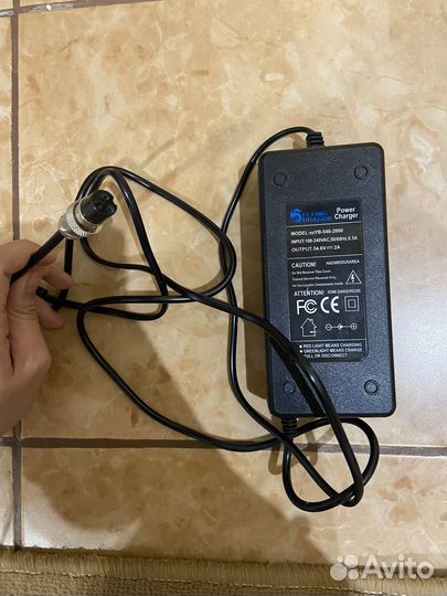 Блок питания для самоката модели Kugoo M4