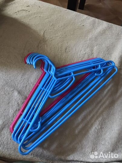 Плечики вешалки