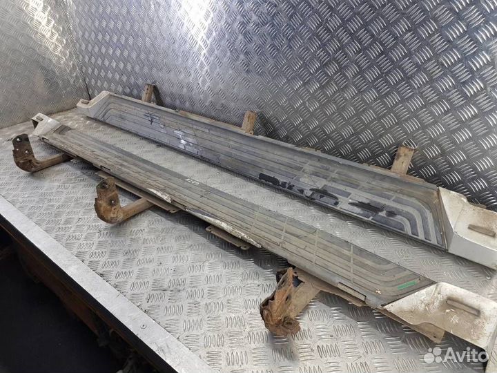 Подножки Мицубиси Pajero 4 2006-2011 7656A043HA