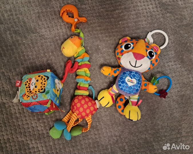 Погремушки и подвесные игрушки для малышей пакетом