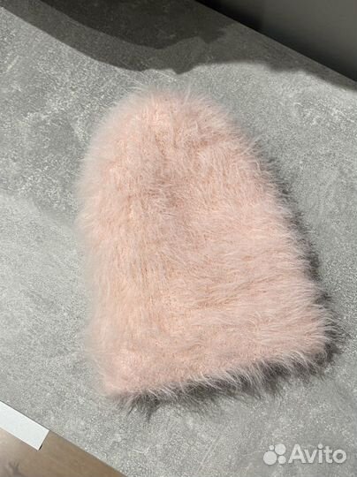 Шапка Pull&Bear под ангору розовая